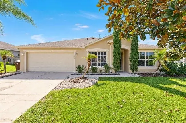 501 Lake Villa Way, FL