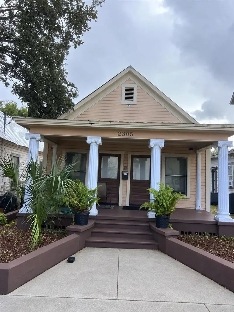 2305 E 5th Ave, FL