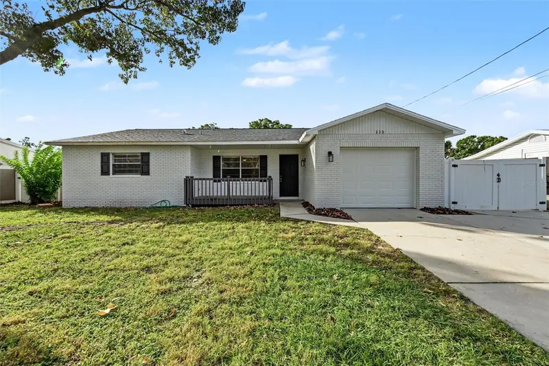 230 Maple Ave, FL