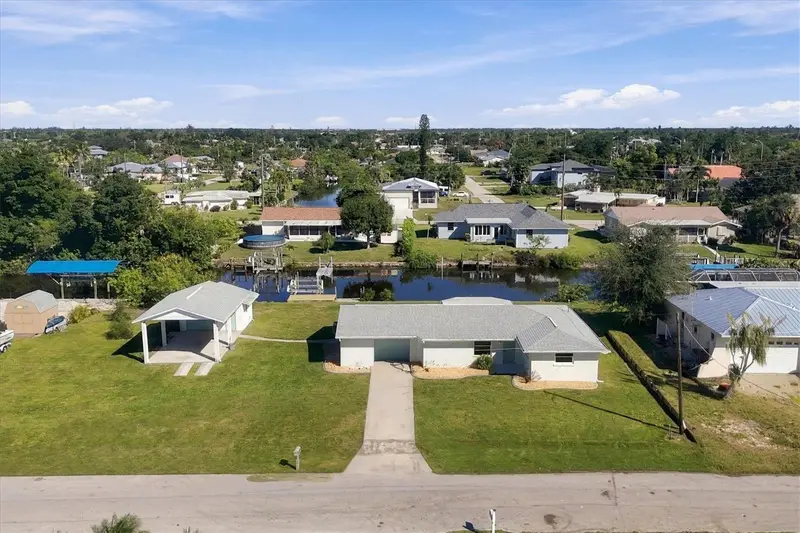 3028 Buttonwood Pl, FL
