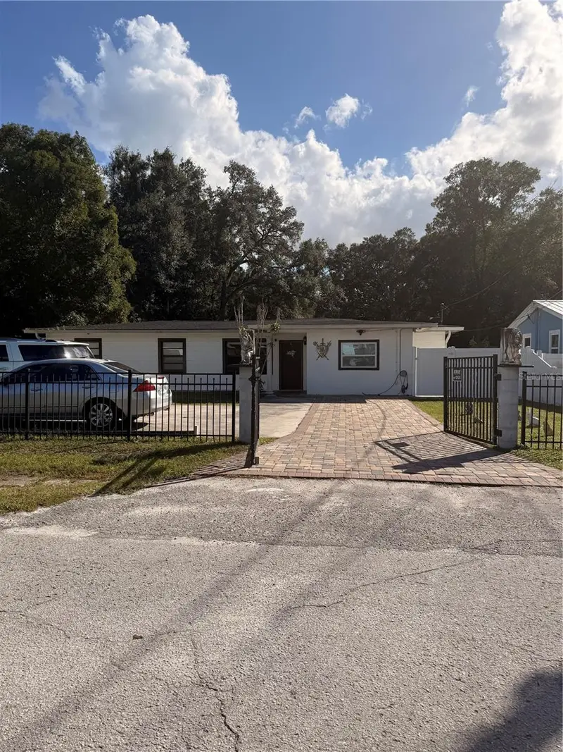 118 W Prince St, FL