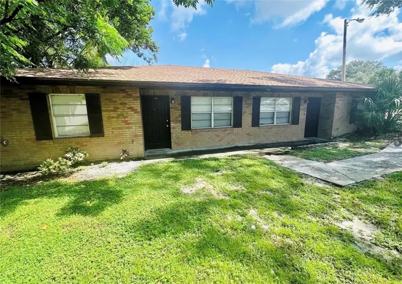 101 Lake Hunter Dr #15 & 16, FL