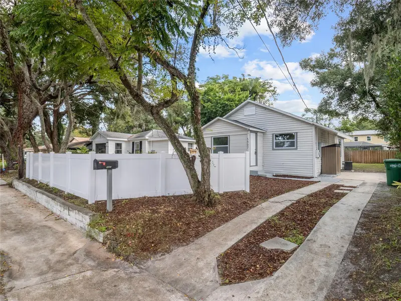 5907 N 15th St, FL
