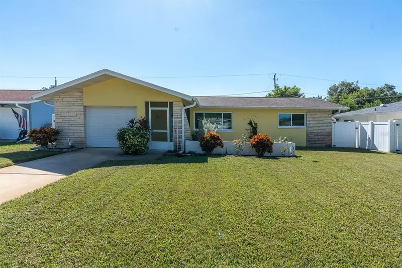 2013 Forest Dr, FL