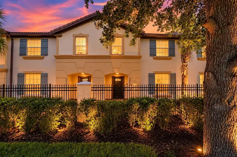 Windsor at Westside listing
