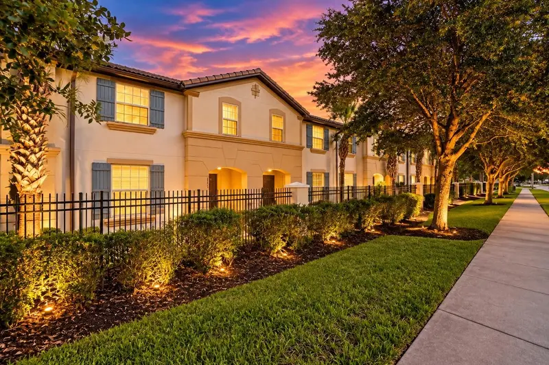 2015 Majorca Dr, FL