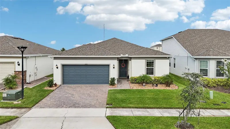 2015 Spring Shower Cir, FL