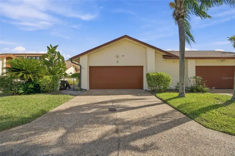 6015 Courtside Dr, FL
