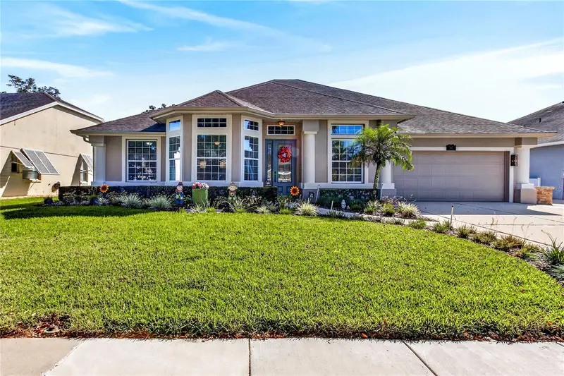 813 Kingsbridge Dr, FL