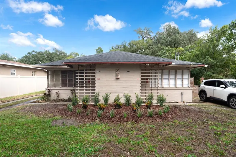 Lake Eola Heights listing