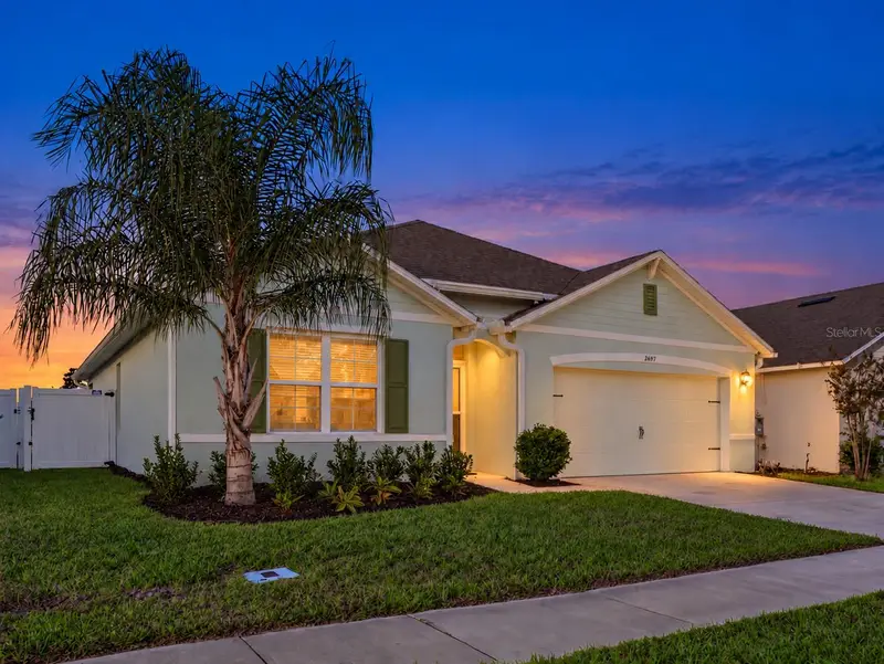 2697 Neverland Dr, FL