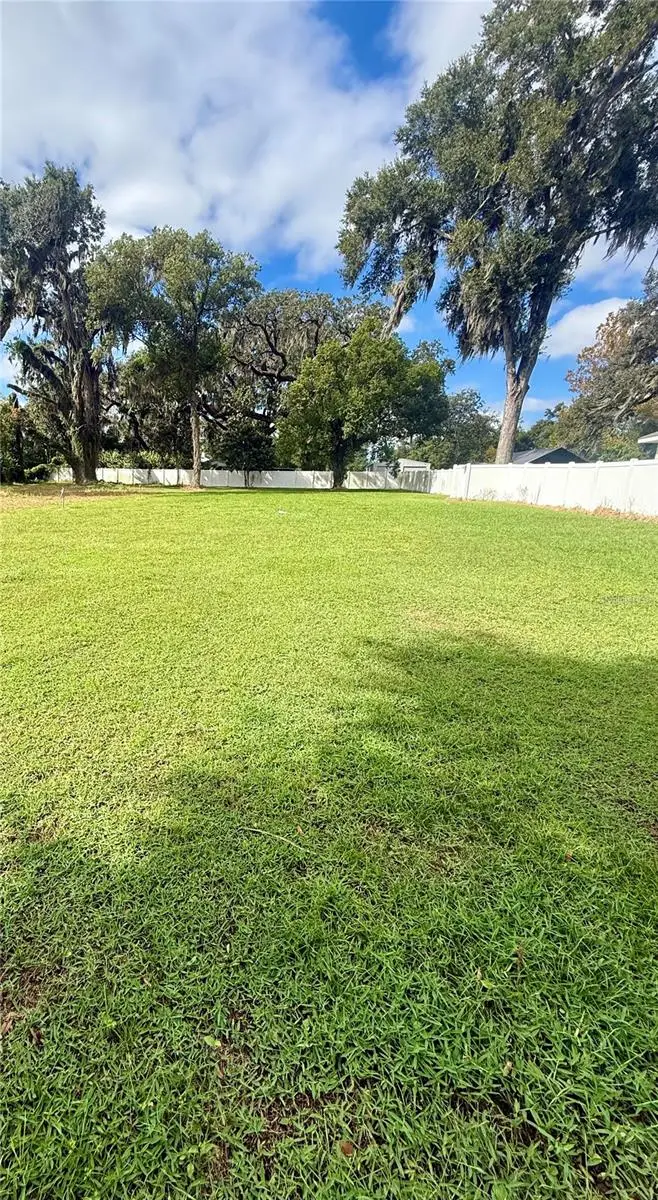 0 Lakeview Ave, FL