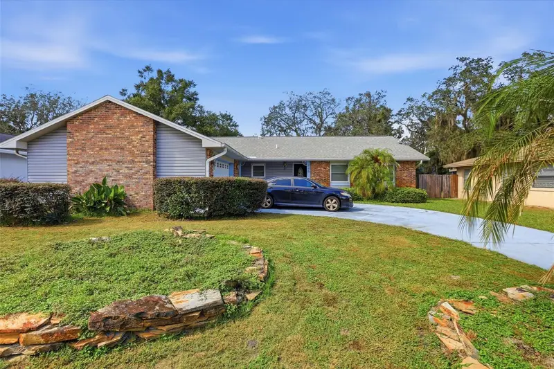 846 Benchwood Ct, FL