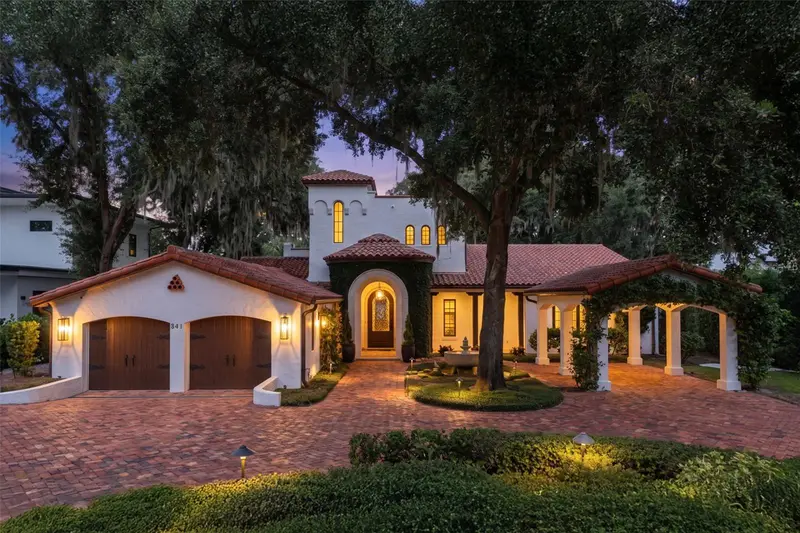 541 Virginia Dr, FL