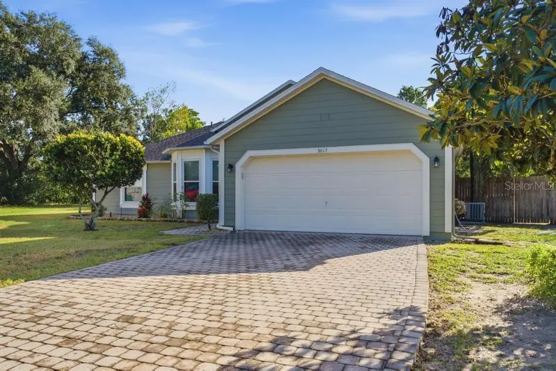 3017 E Beaumont Ln, FL