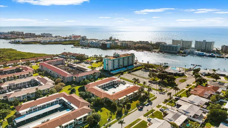 10351 Regal Dr #4, FL
