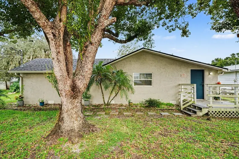 1611 Salmon St, FL