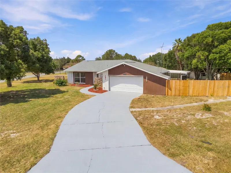 5031 Caldwell St, FL