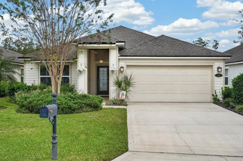106 N Coopers Hawk Ct, FL