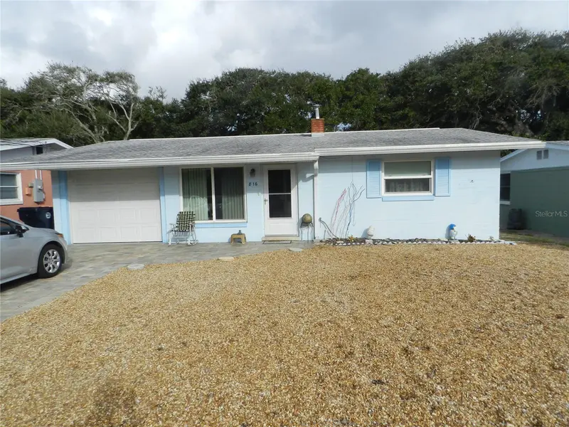 816 E 10th Ave, FL