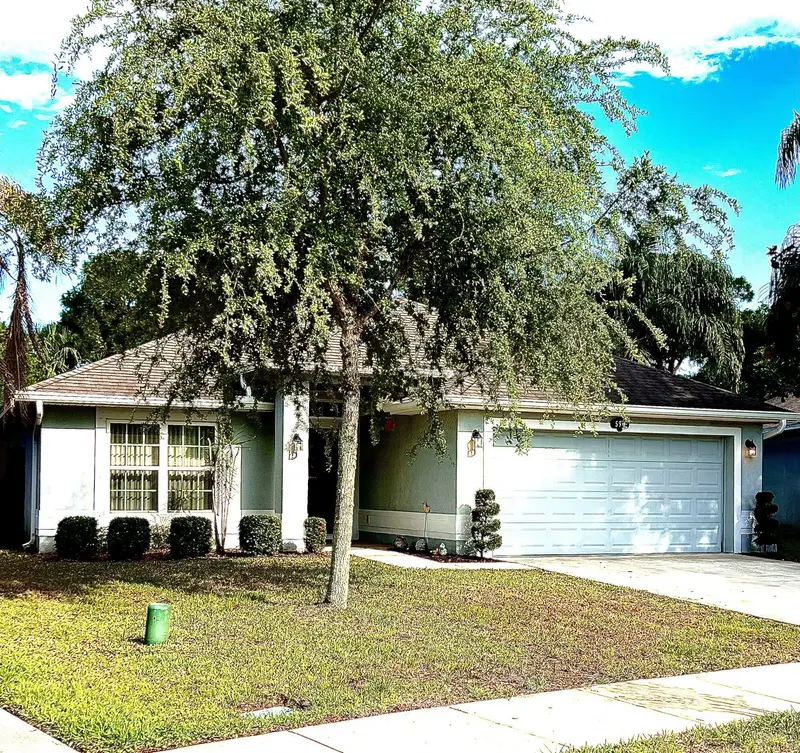 596 Mason, Titusville, Fl 32780, FL