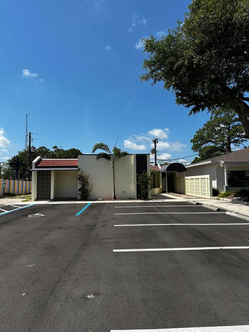 833 Barton Boulevard, FL