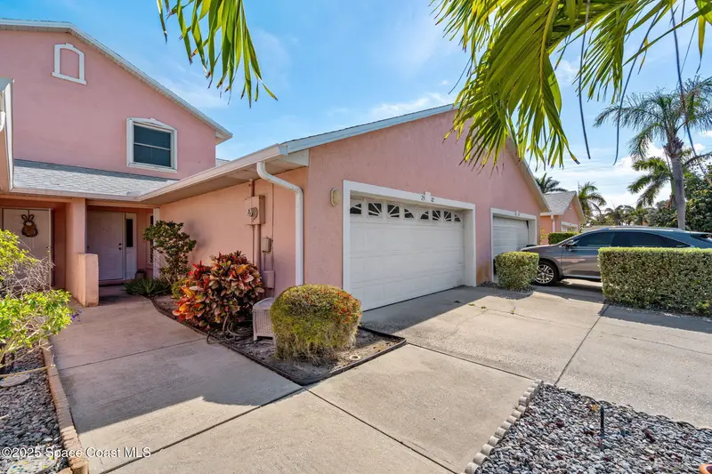 Harbor Isle listing