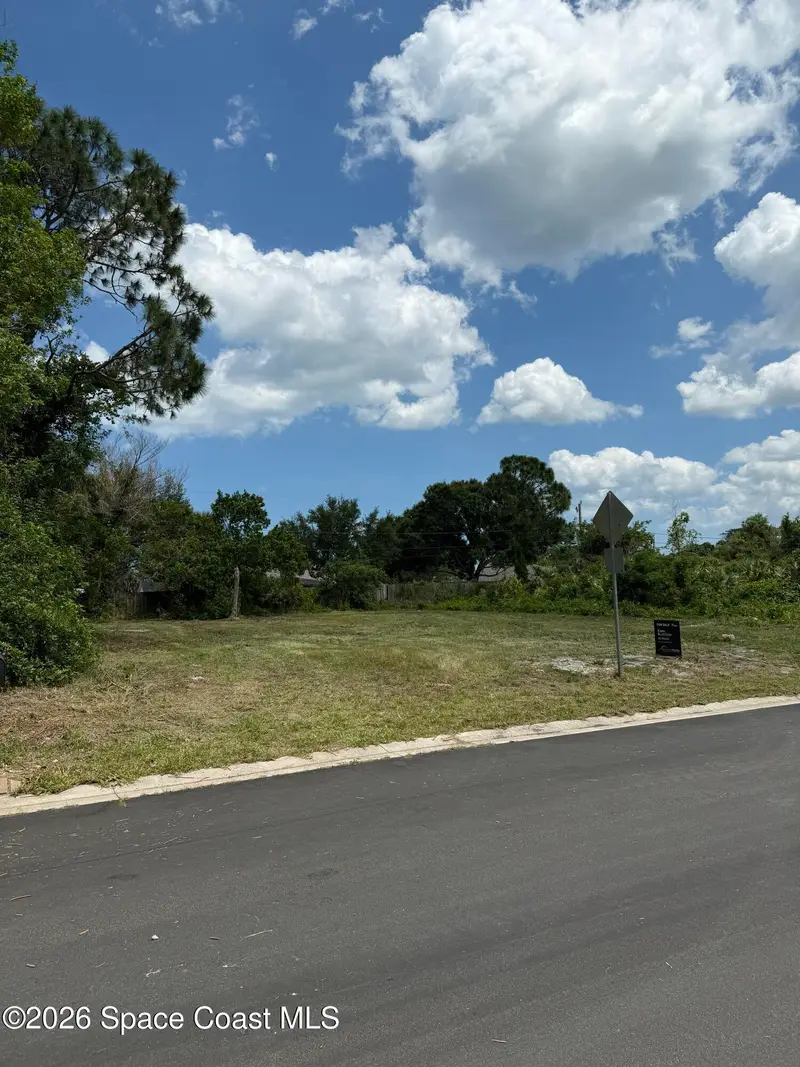 137 Mabry Street, Sebastian, Fl 32958, FL