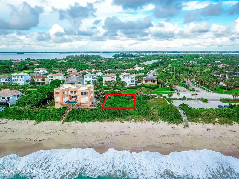 Aquarina Beach & Racquet Club listing