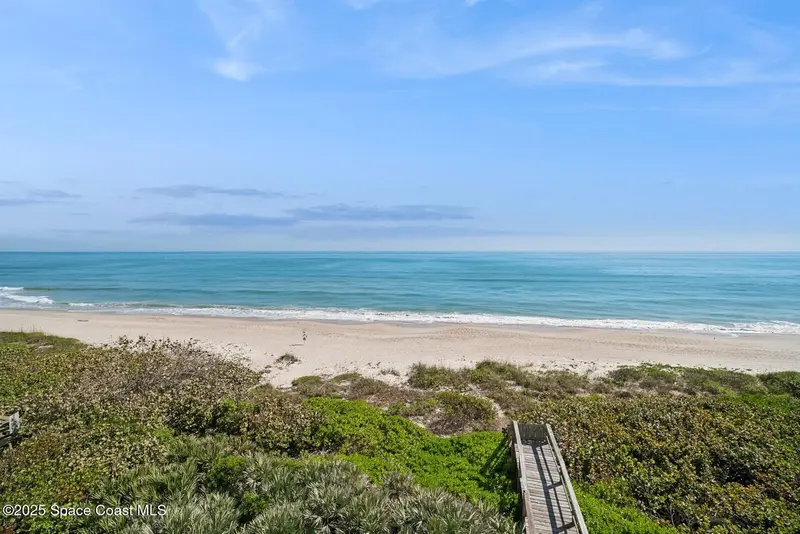 989 N Highway A1a 5, Indialantic, Fl 32903, FL