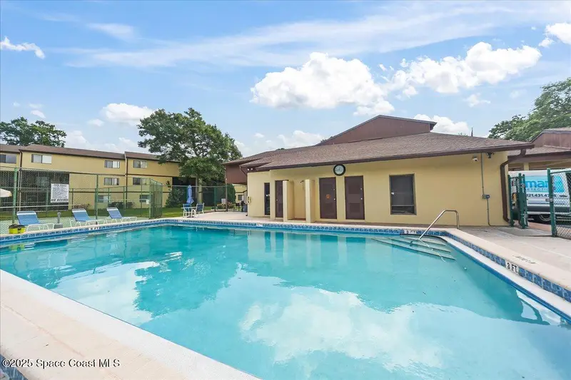 7817 Shadowood Drive 210, Melbourne, Fl 32904, FL