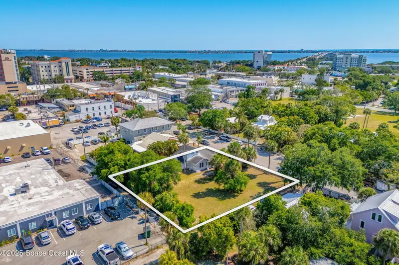 2106 Vernon Place, FL