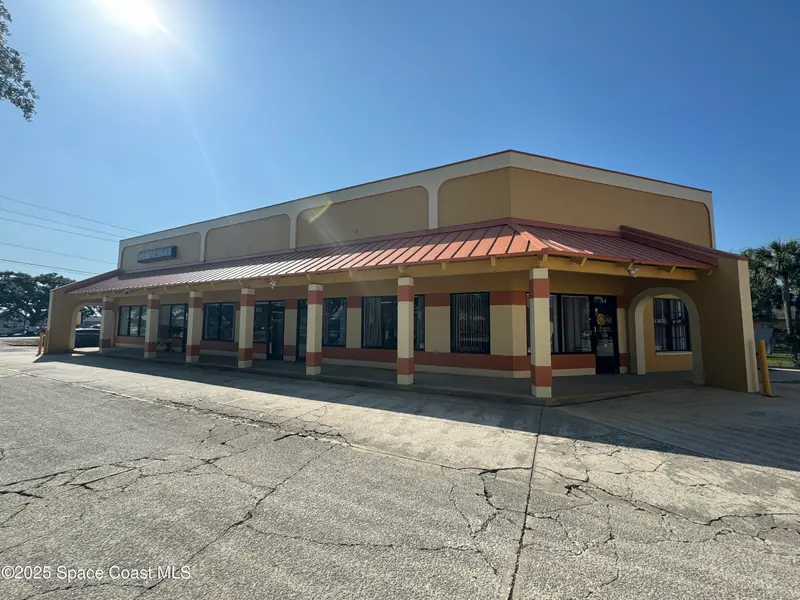 1175 N Courtenay Parkway, FL