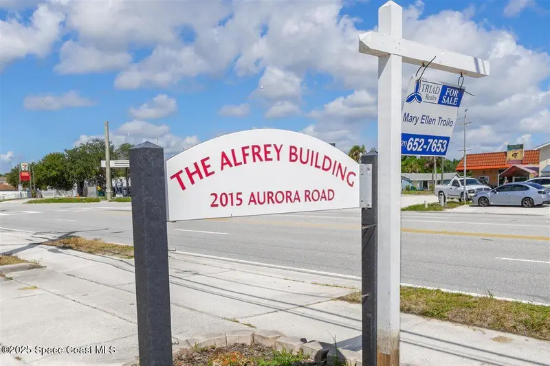 2015 Aurora Road, FL
