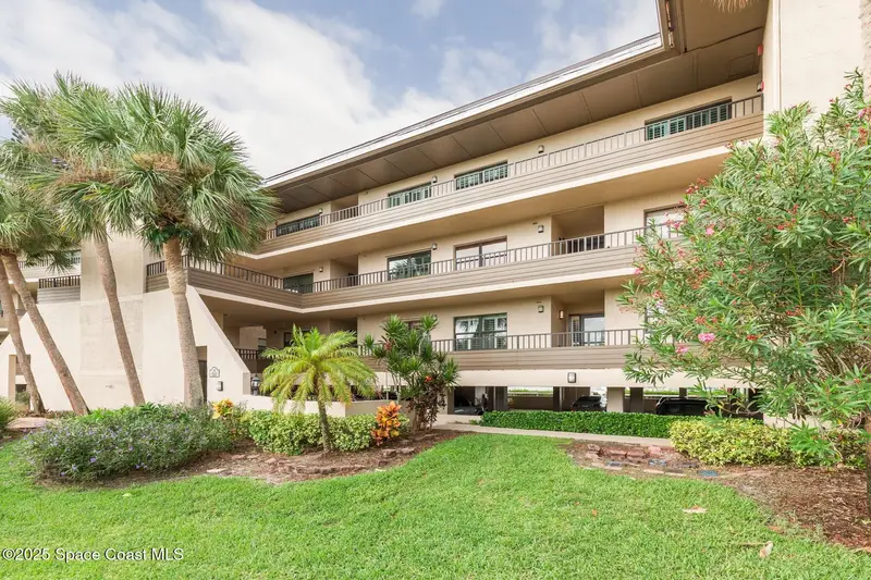18 Marina Isles Boulevard 105, Indian Harbour Beach, Fl 32937, FL