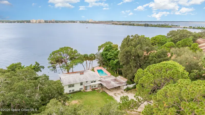 327 S Tropical Trail, Merritt Island, Fl 32952, FL