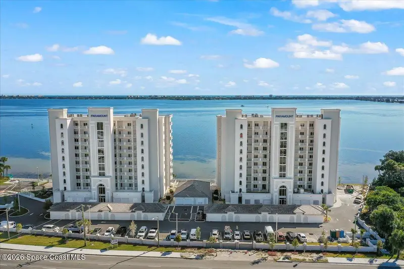 1465 S Harbor City Boulevard 1002, Melbourne, Fl 32901, FL