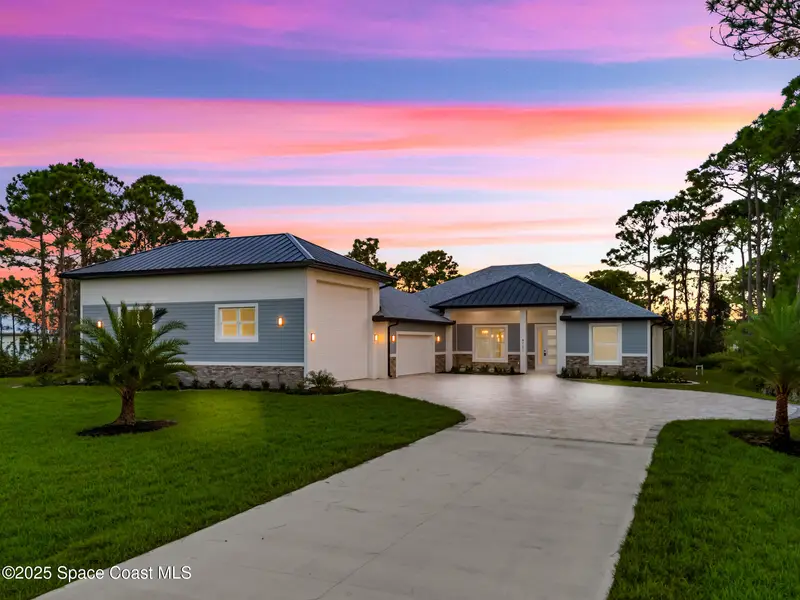 4721 Blossom Ridg Place, Grant-Valkaria, Fl 32949, FL
