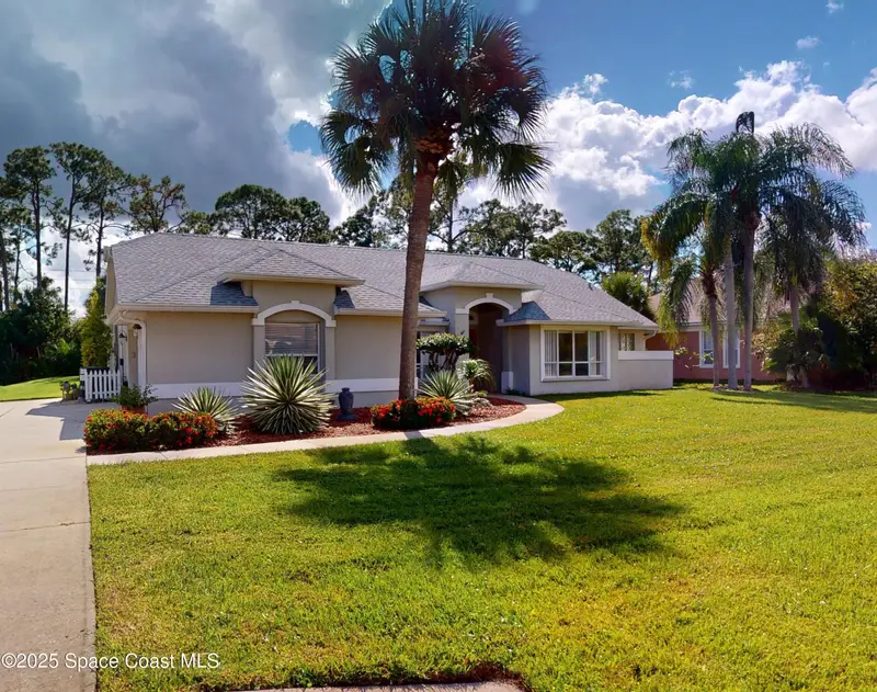 3886 Peacock Drive, Melbourne 32904, null