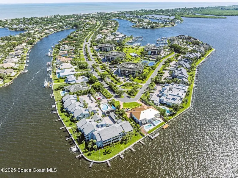 1821 Mooringline Drive 1c, Vero Beach, Fl 32963, FL