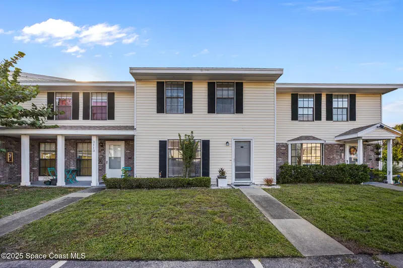 3112 Manor Drive Ne, FL