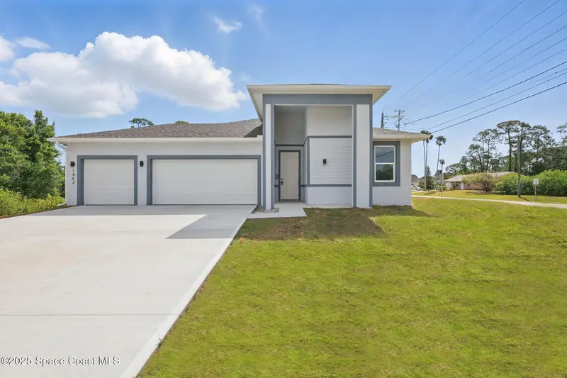 1502 Goyer Road Se, Palm Bay, Fl 32909, FL
