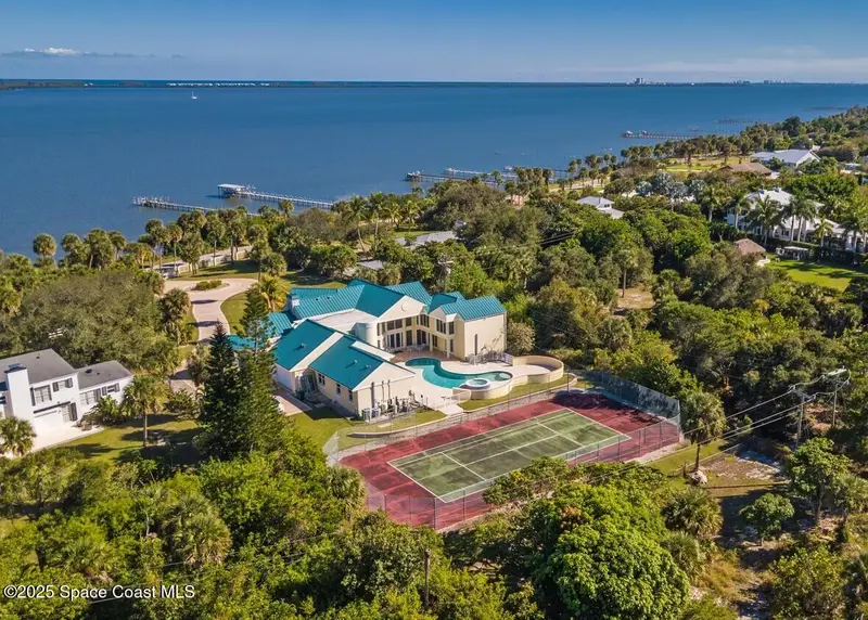 3343 S Indian River Drive, Fort Pierce, Fl 34982, FL