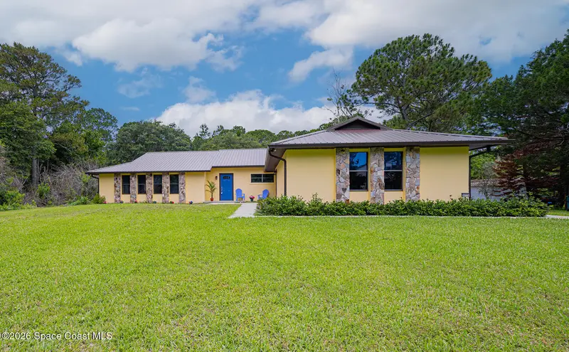Mims & Scottsmoor listing