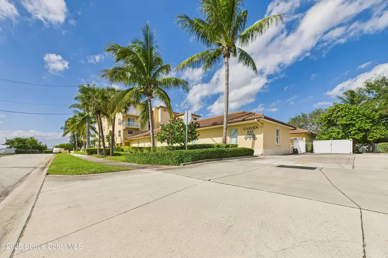 191 Seminole Lane 203, Cocoa Beach, Fl 32931, FL