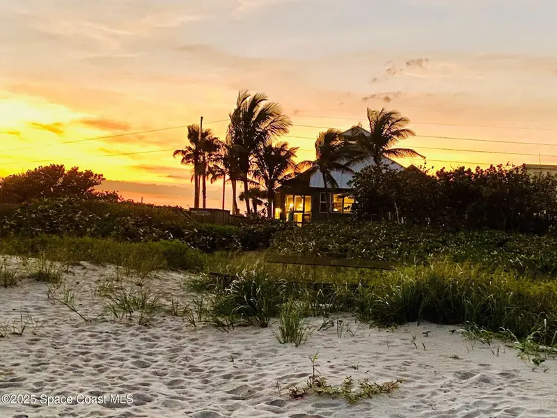 3585 S Atlantic Avenue, Cocoa Beach, Fl 32931, FL