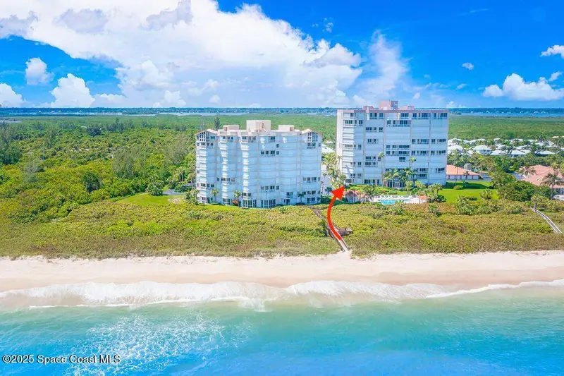 3880 N A1a 104, Hutchinson Island, Fl 34949, FL