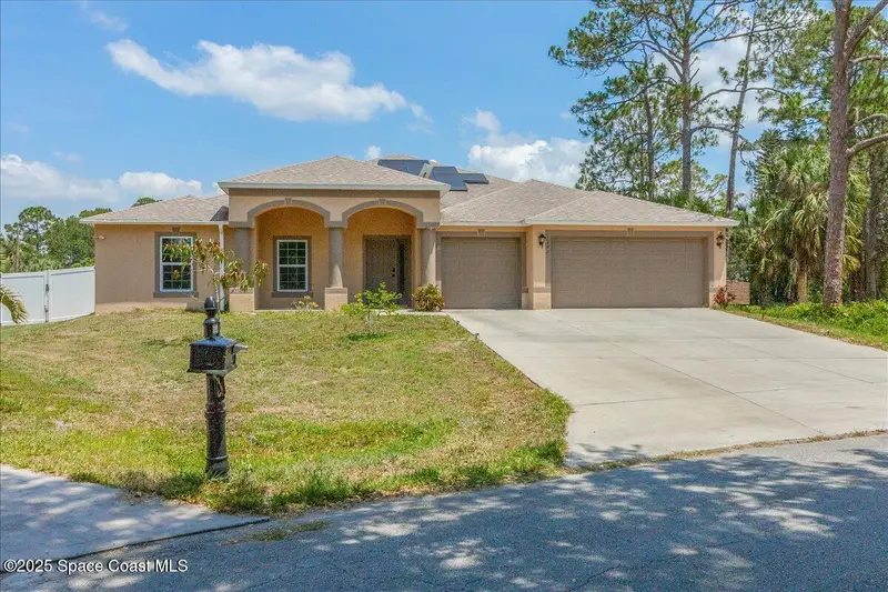 1397 Danbury Street Sw, Palm Bay, Fl 32908, FL