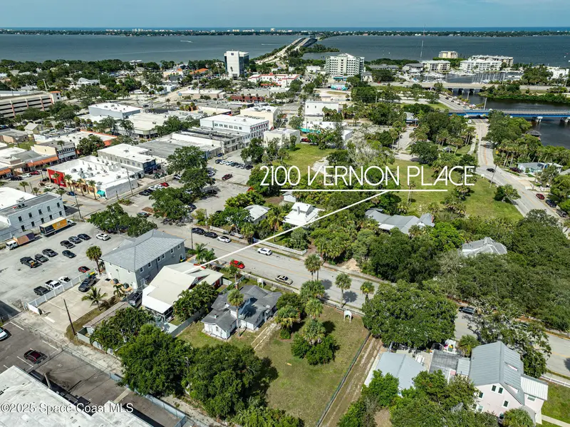2100 Vernon Place, Melbourne, Fl 32901, FL