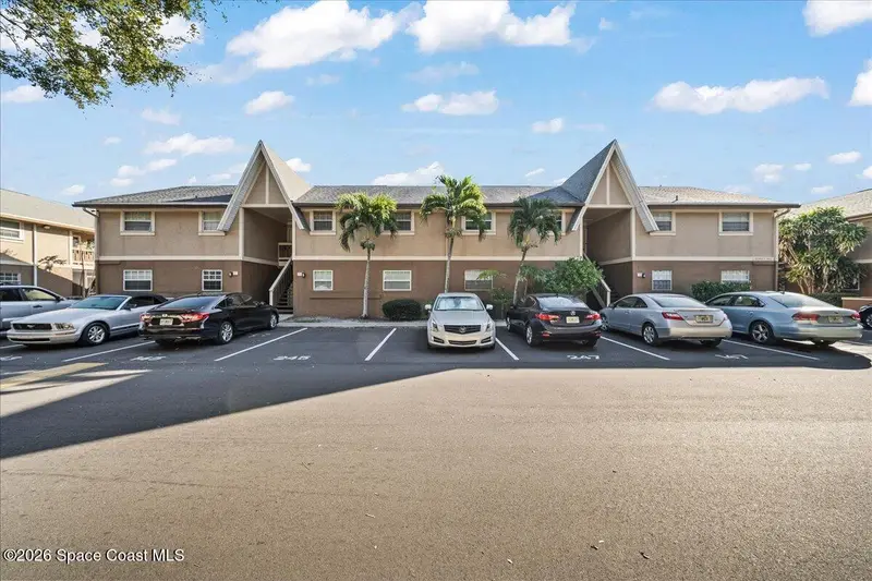247 Cambridge Lane, Melbourne, Fl 32935, FL